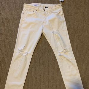 H&M 33x30 Trashed Skinny Jeans